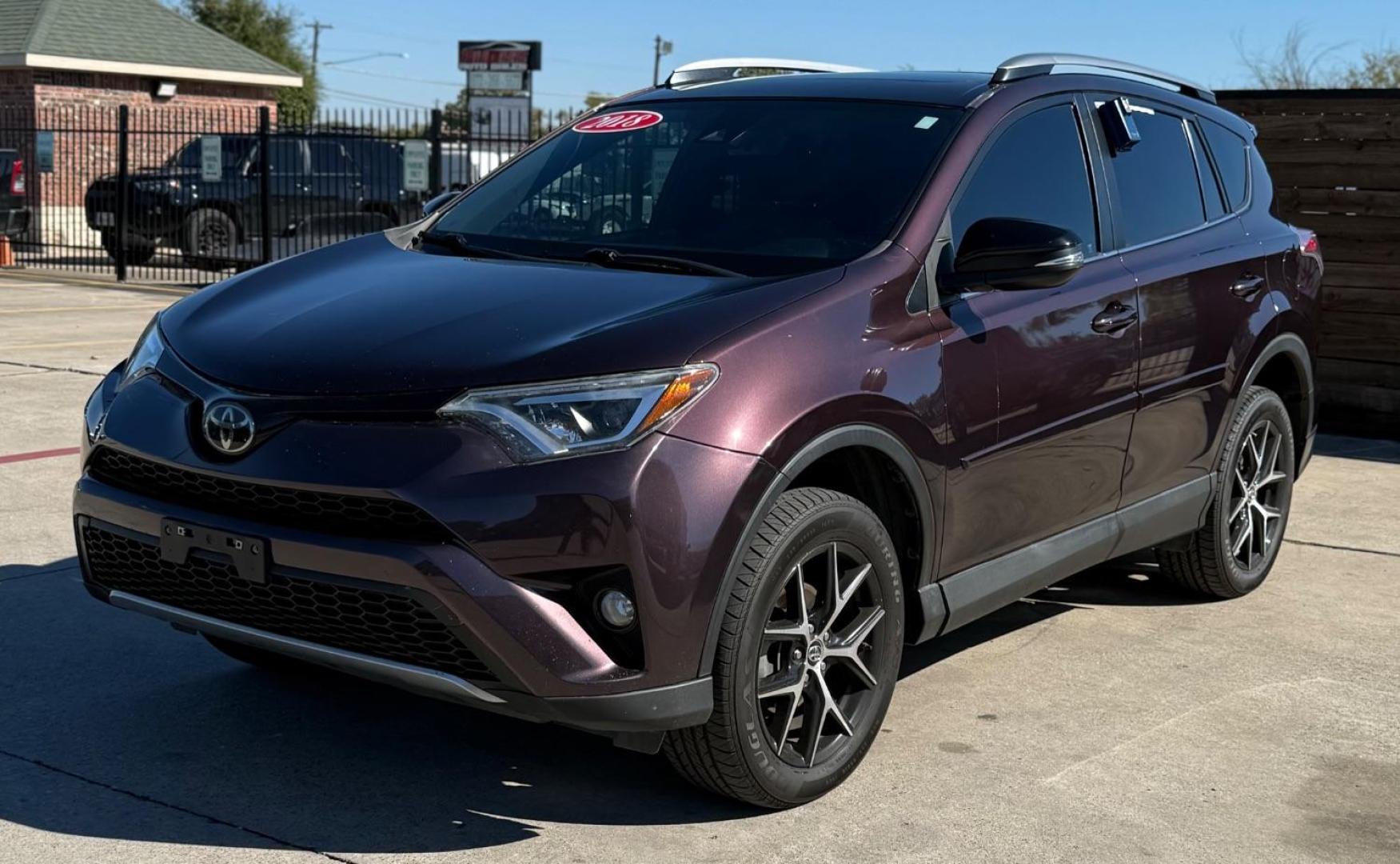2018 Purple Toyota RAV4 SE (2T3JFREV2JW) with an 2.5L I-4 DOHC engine, located at 2401 E Main St., Grand Prairie, TX, 75050, (972) 262-4440, 32.748981, -96.969643 - Photo#2