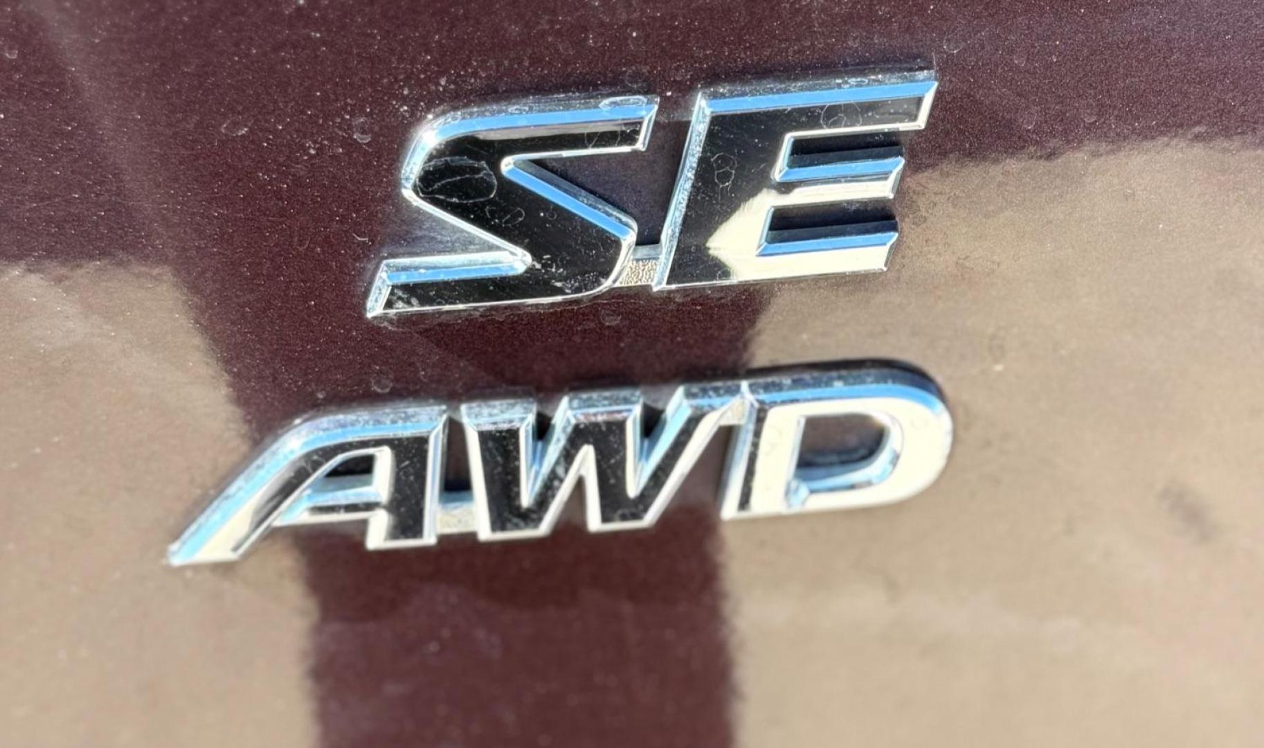 2018 Purple Toyota RAV4 SE (2T3JFREV2JW) with an 2.5L I-4 DOHC engine, located at 2401 E Main St., Grand Prairie, TX, 75050, (972) 262-4440, 32.748981, -96.969643 - Photo#11