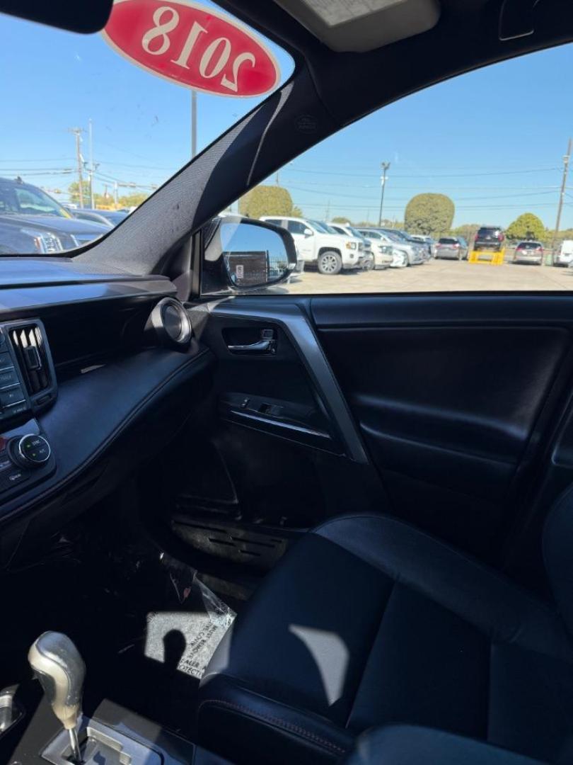 2018 Purple Toyota RAV4 SE (2T3JFREV2JW) with an 2.5L I-4 DOHC engine, located at 2401 E Main St., Grand Prairie, TX, 75050, (972) 262-4440, 32.748981, -96.969643 - Photo#28