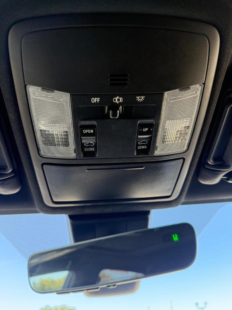 2018 Purple Toyota RAV4 SE (2T3JFREV2JW) with an 2.5L I-4 DOHC engine, located at 2401 E Main St., Grand Prairie, TX, 75050, (972) 262-4440, 32.748981, -96.969643 - Photo#30