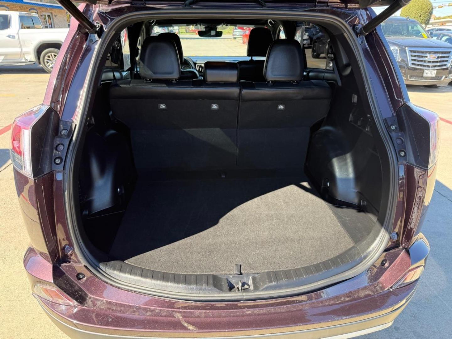 2018 Purple Toyota RAV4 SE (2T3JFREV2JW) with an 2.5L I-4 DOHC engine, located at 2401 E Main St., Grand Prairie, TX, 75050, (972) 262-4440, 32.748981, -96.969643 - Photo#35