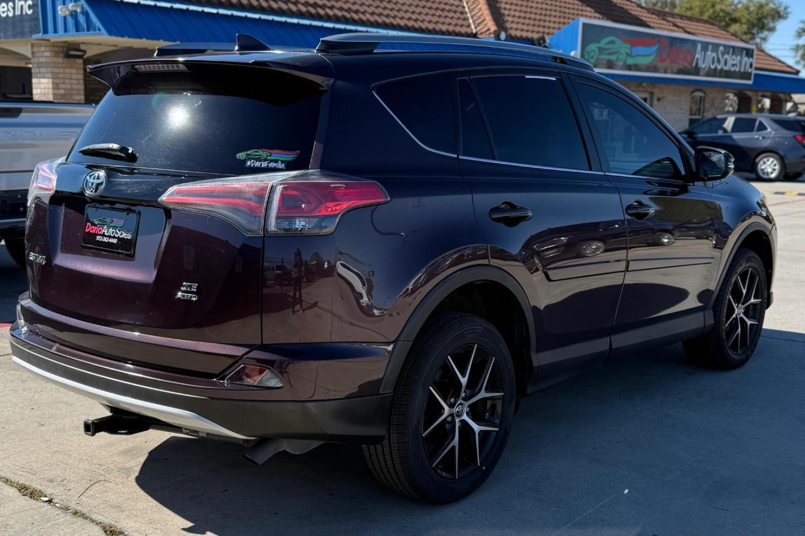 2018 Purple Toyota Rav4 (2T3JFREV2JW) with an 2.5L I-4 DOHC engine, located at 2401 E Main St., Grand Prairie, TX, 75050, (972) 262-4440, 32.748981, -96.969643 - Photo#7