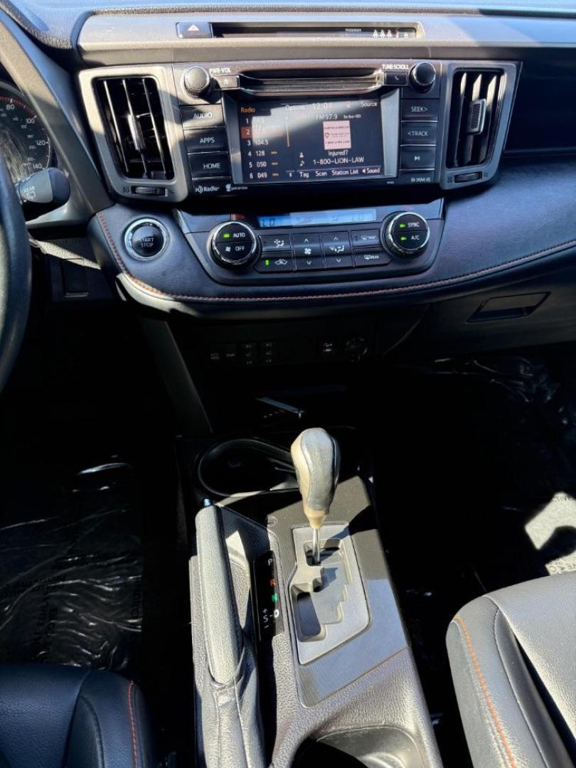 2018 Purple Toyota Rav4 (2T3JFREV2JW) with an 2.5L I-4 DOHC engine, located at 2401 E Main St., Grand Prairie, TX, 75050, (972) 262-4440, 32.748981, -96.969643 - Photo#19