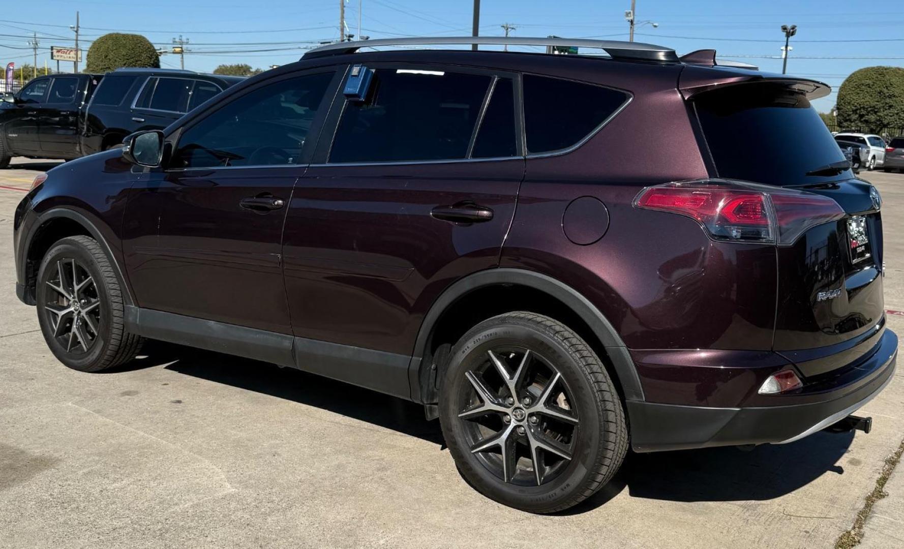 2018 Purple Toyota Rav4 (2T3JFREV2JW) with an 2.5L I-4 DOHC engine, located at 2401 E Main St., Grand Prairie, TX, 75050, (972) 262-4440, 32.748981, -96.969643 - Photo#35