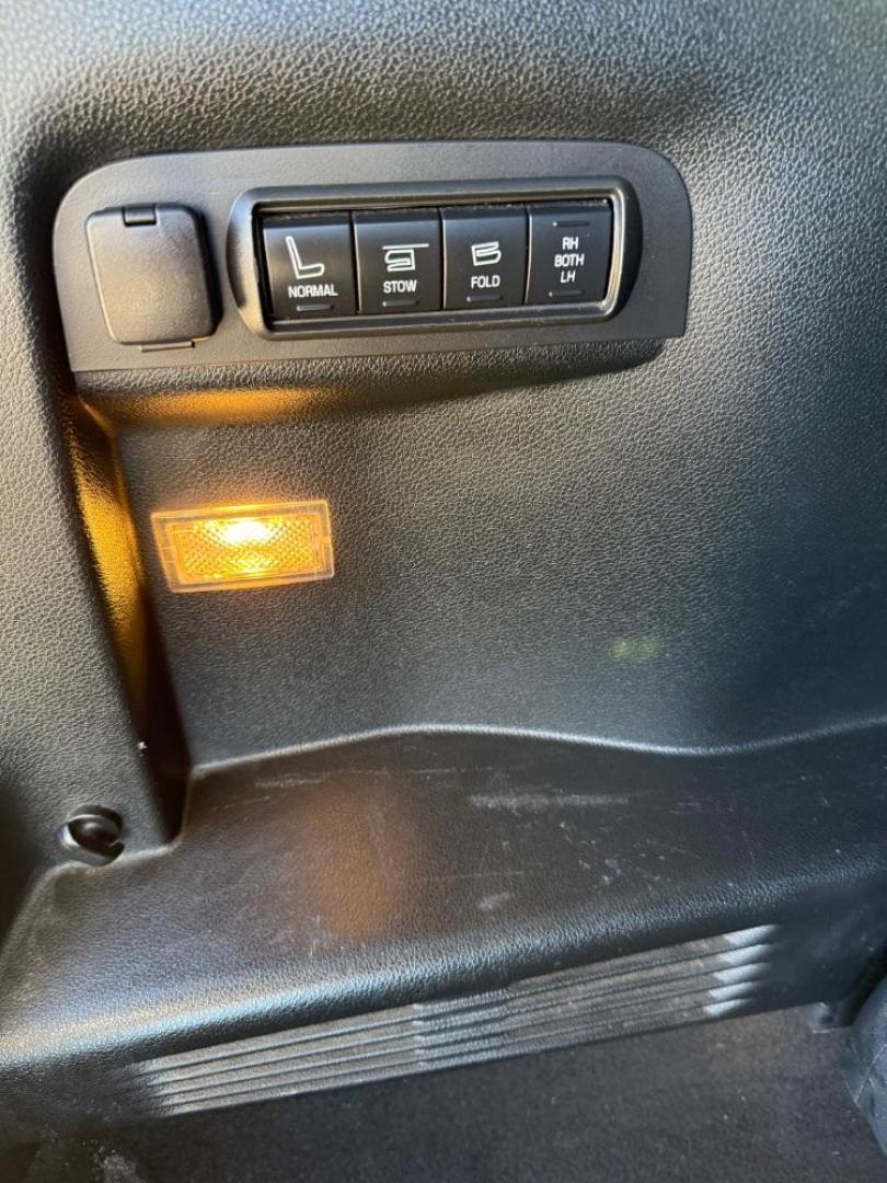 2018 Gray Ford Explorer Limited (1FM5K7FH4JG) , located at 2401 E Main St., Grand Prairie, TX, 75050, (972) 262-4440, 32.748981, -96.969643 - Photo#34