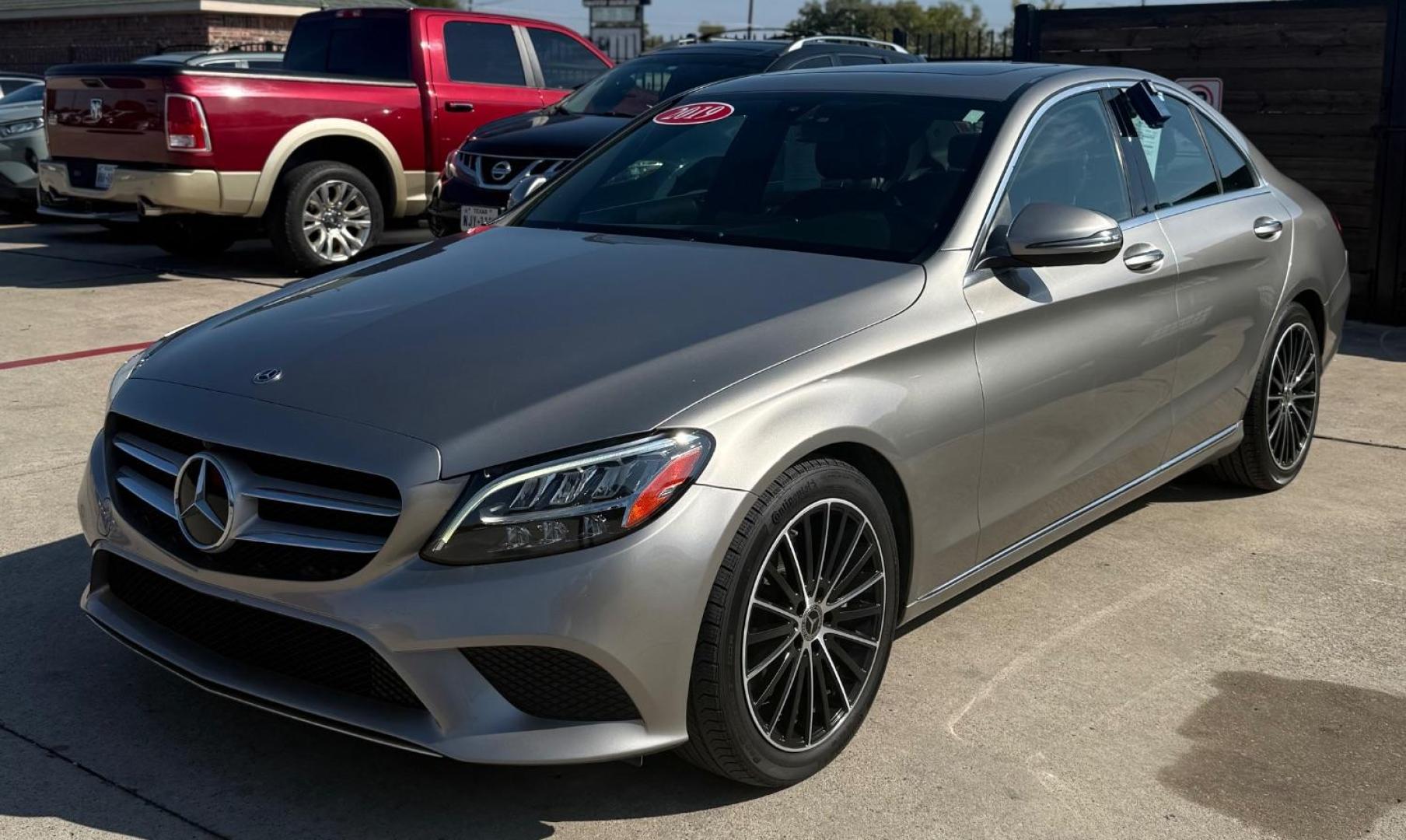 2019 Silver Mercedes-Benz C 300 C (55SWF8DB7KU) with an 2.0L I4 F DOHC 16V engine, located at 2401 E Main St., Grand Prairie, TX, 75050, (972) 262-4440, 32.748981, -96.969643 - Photo#3