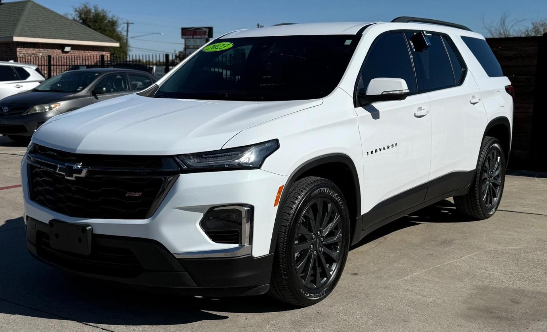2023 White Chevrolet Traverse (1GNERJKW4PJ) with an 3.6L V-6 gasoline direct injection engine, located at 2401 E Main St., Grand Prairie, TX, 75050, (972) 262-4440, 32.748981, -96.969643 - Photo#0