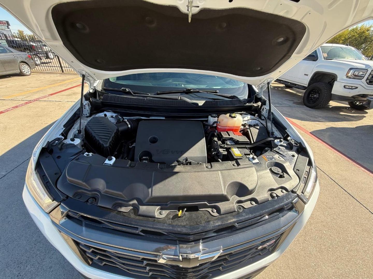 2023 White Chevrolet Traverse (1GNERJKW4PJ) with an 3.6L V-6 gasoline direct injection engine, located at 2401 E Main St., Grand Prairie, TX, 75050, (972) 262-4440, 32.748981, -96.969643 - Photo#31