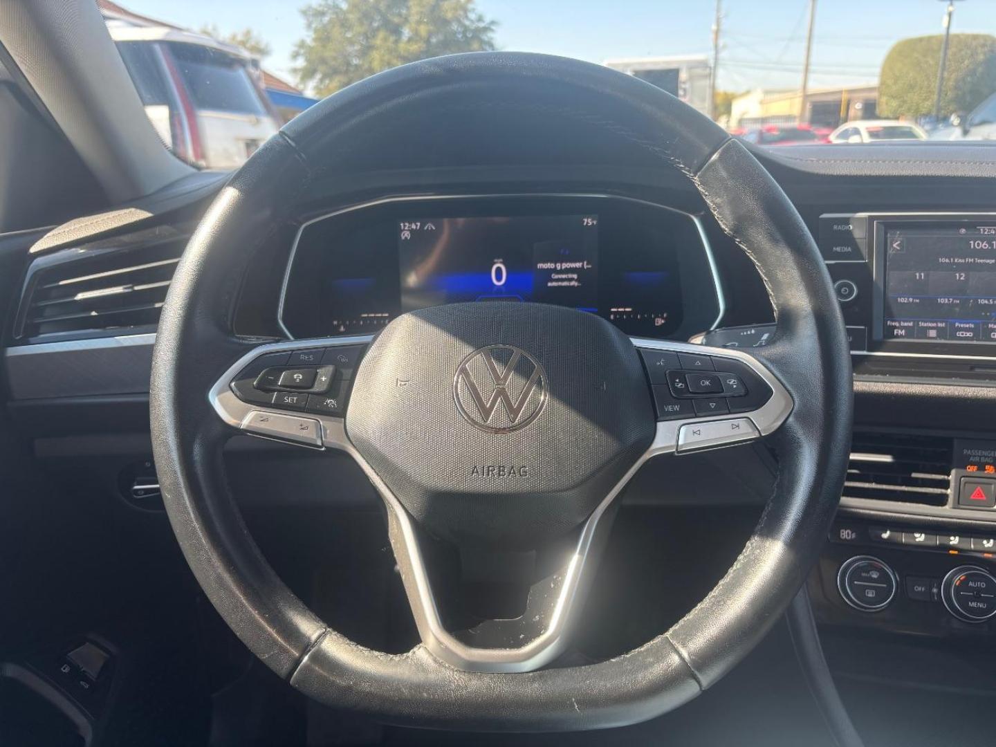 2022 Gray Volkswagen Jetta 1.5T SE (3VWEM7BU8NM) with an 1.5L I-4 gasoline direct injection engine, located at 2401 E Main St., Grand Prairie, TX, 75050, (972) 262-4440, 32.748981, -96.969643 - Photo#12