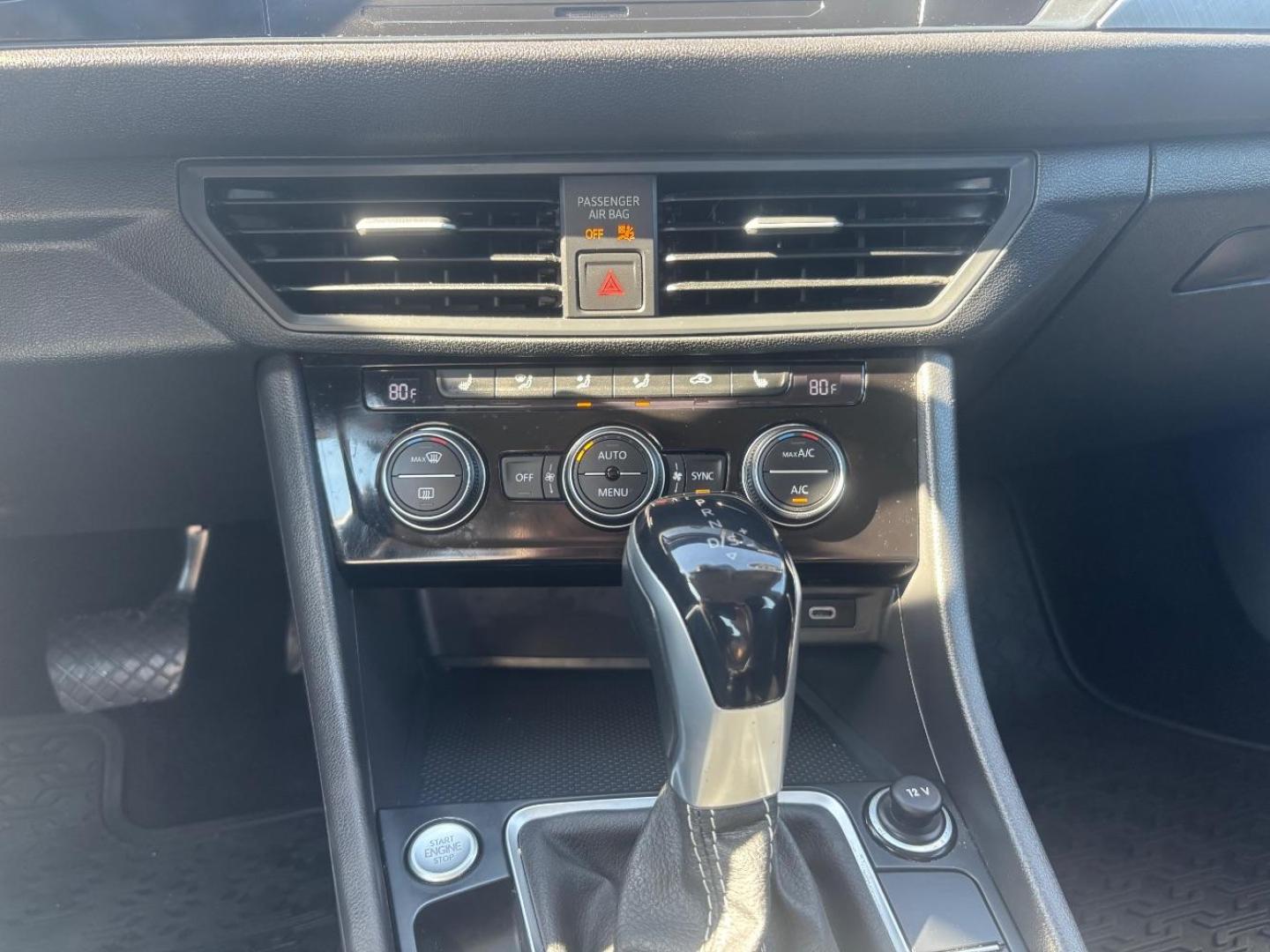 2022 Gray Volkswagen Jetta 1.5T SE (3VWEM7BU8NM) with an 1.5L I-4 gasoline direct injection engine, located at 2401 E Main St., Grand Prairie, TX, 75050, (972) 262-4440, 32.748981, -96.969643 - Photo#16