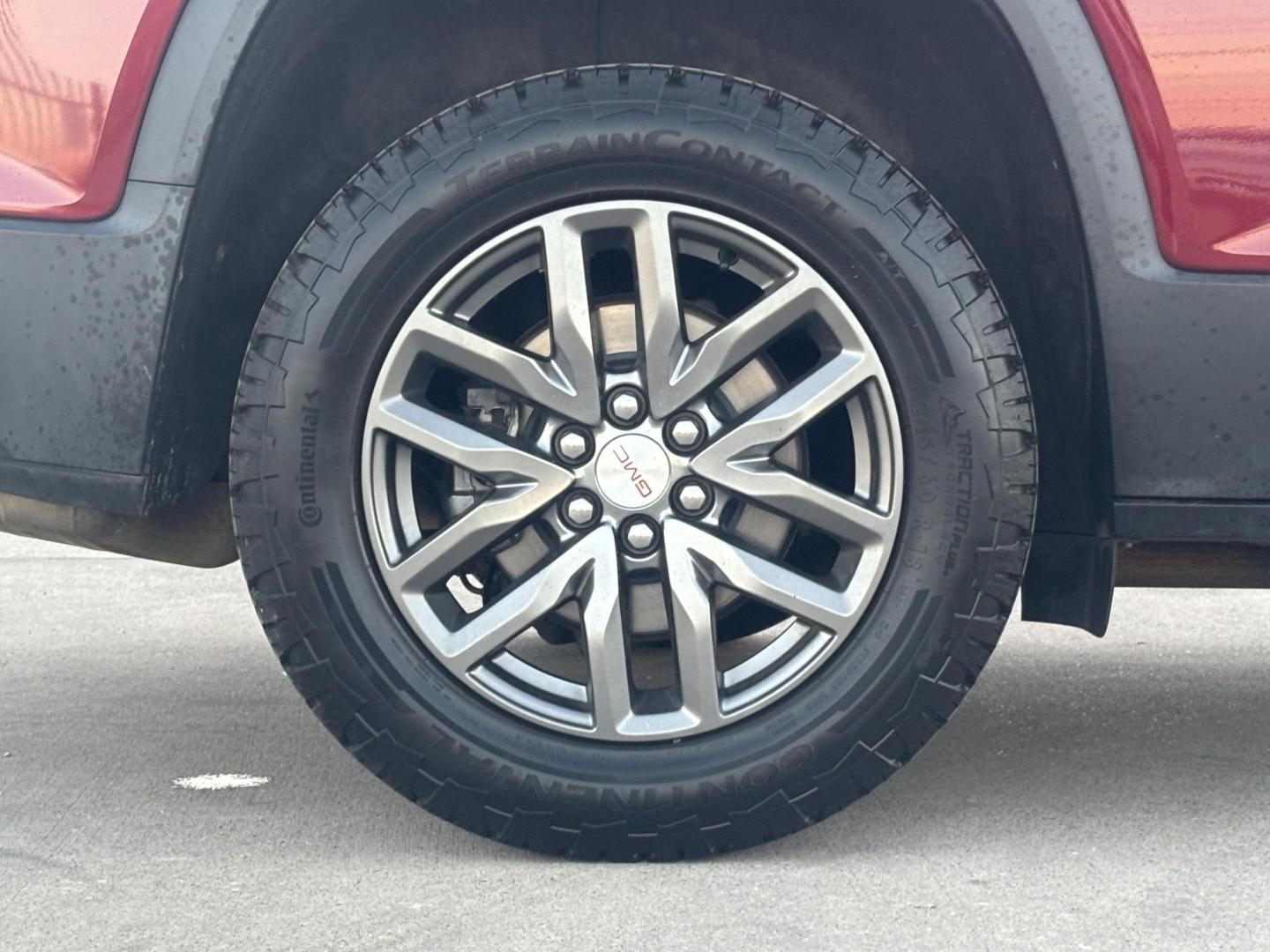 2017 Red Gmc Acadia (1GKKNMLS0HZ) , located at 2401 E Main St., Grand Prairie, TX, 75050, (972) 262-4440, 32.748981, -96.969643 - Photo#1