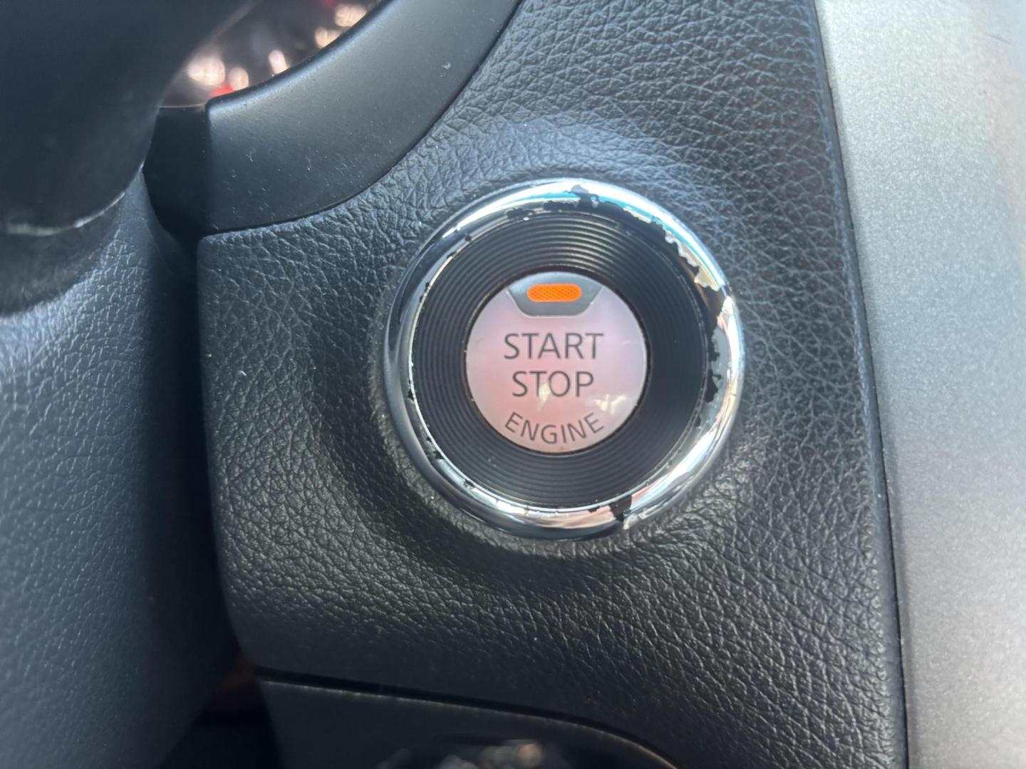 2015 Black Nissan Altima (1N4AL3AP2FC) with an 2.5L L4 DOHC 16V engine, located at 2401 E Main St., Grand Prairie, TX, 75050, (972) 262-4440, 32.748981, -96.969643 - Photo#12