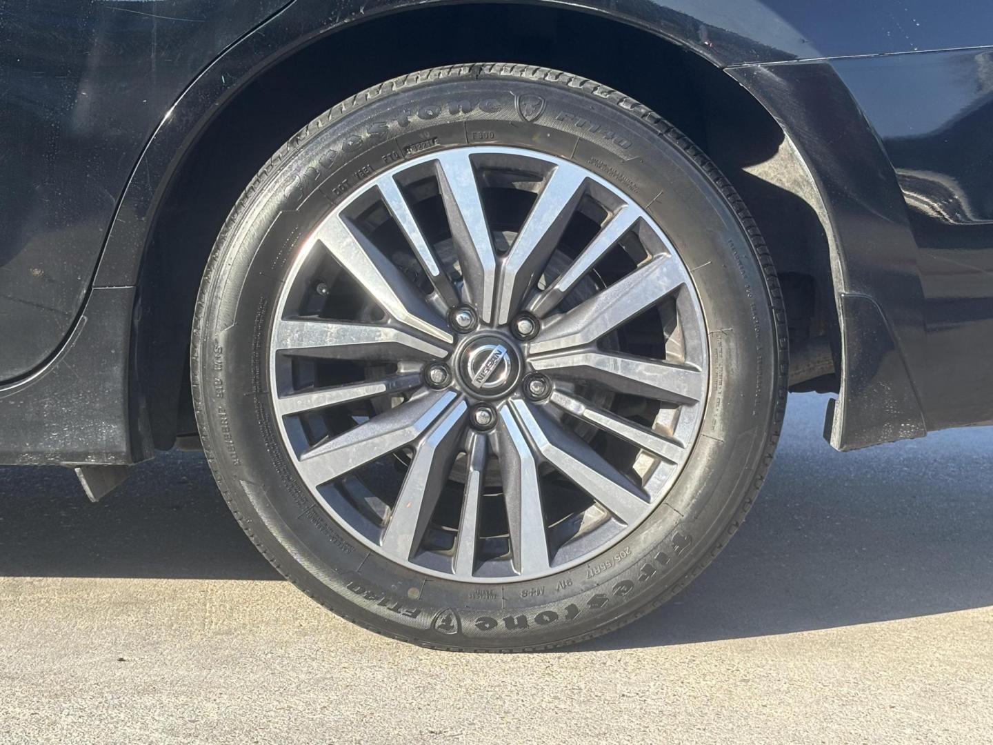 2015 Black Nissan Altima (1N4AL3AP2FC) with an 2.5L L4 DOHC 16V engine, located at 2401 E Main St., Grand Prairie, TX, 75050, (972) 262-4440, 32.748981, -96.969643 - Photo#14