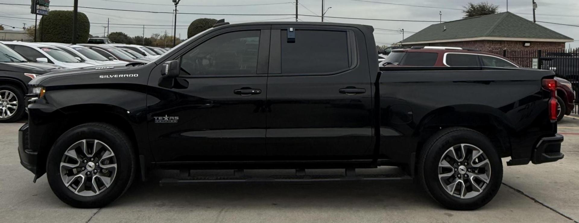 2021 Black Chevrolet Silverado 1500 (3GCPWDET2MG) , located at 2401 E Main St., Grand Prairie, TX, 75050, (972) 262-4440, 32.748981, -96.969643 - Photo#5