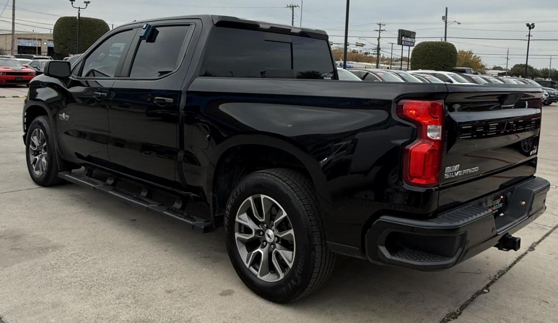 2021 Black Chevrolet Silverado 1500 (3GCPWDET2MG) , located at 2401 E Main St., Grand Prairie, TX, 75050, (972) 262-4440, 32.748981, -96.969643 - Photo#6