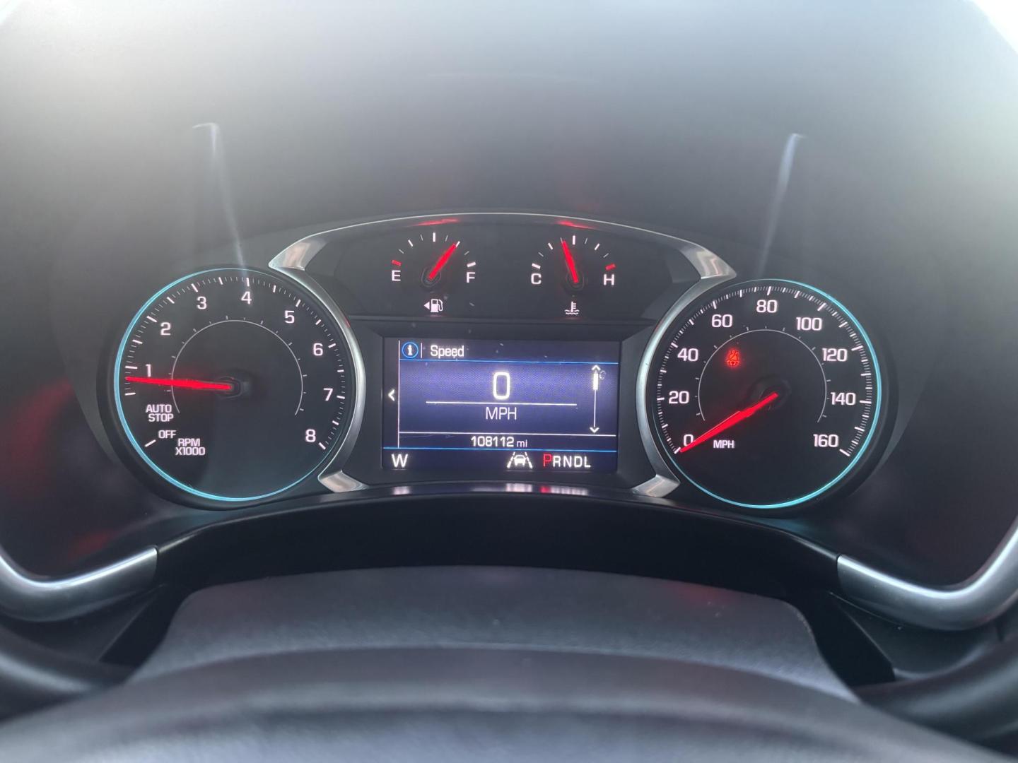 2021 White Chevrolet Equinox (3GNAXKEV1MS) with an 1.5L I-4 gasoline direct injection engine, located at 2401 E Main St., Grand Prairie, TX, 75050, (972) 262-4440, 32.748981, -96.969643 - Photo#5