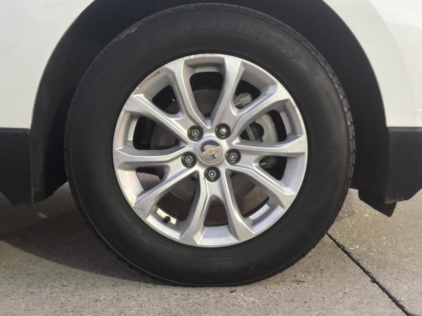 2021 White Chevrolet Equinox (3GNAXKEV1MS) with an 1.5L I-4 gasoline direct injection engine, located at 2401 E Main St., Grand Prairie, TX, 75050, (972) 262-4440, 32.748981, -96.969643 - Photo#15