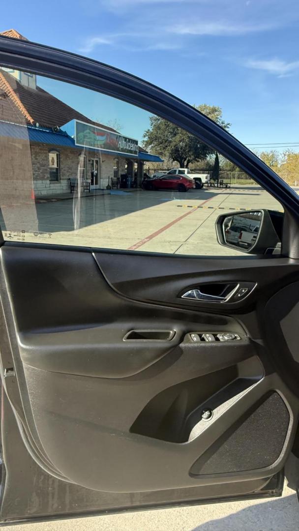 2022 Black Chevrolet Equinox (3GNAXKEV5NL) with an 1.5L I-4 gasoline direct injection engine, located at 2401 E Main St., Grand Prairie, TX, 75050, (972) 262-4440, 32.748981, -96.969643 - Photo#14