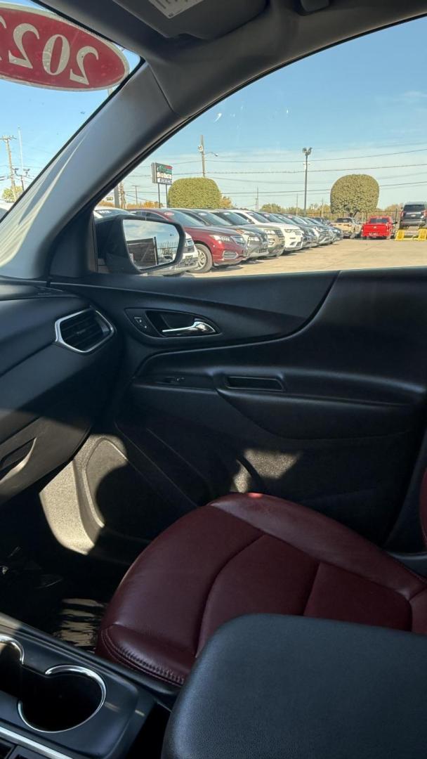 2022 Black Chevrolet Equinox (3GNAXKEV5NL) with an 1.5L I-4 gasoline direct injection engine, located at 2401 E Main St., Grand Prairie, TX, 75050, (972) 262-4440, 32.748981, -96.969643 - Photo#21