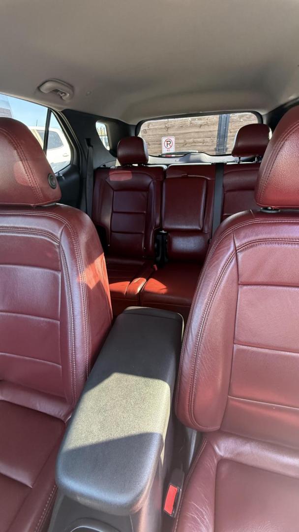 2022 Black Chevrolet Equinox (3GNAXKEV5NL) with an 1.5L I-4 gasoline direct injection engine, located at 2401 E Main St., Grand Prairie, TX, 75050, (972) 262-4440, 32.748981, -96.969643 - Photo#24