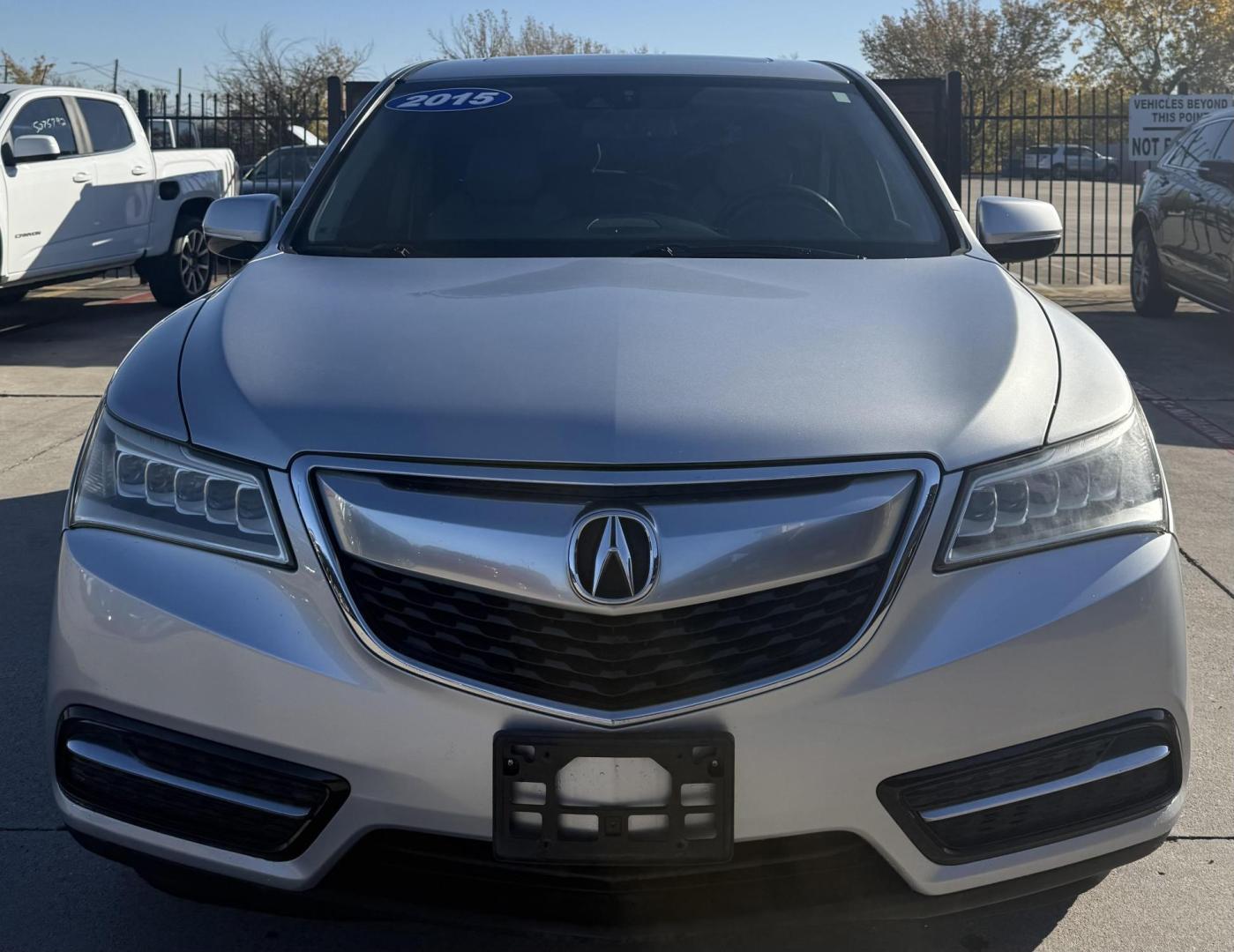 2015 Silver Acura Mdx (5FRYD3H48FB) with an 3.5L V-6 gasoline direct injection engine, located at 2401 E Main St., Grand Prairie, TX, 75050, (972) 262-4440, 32.748981, -96.969643 - Photo#2