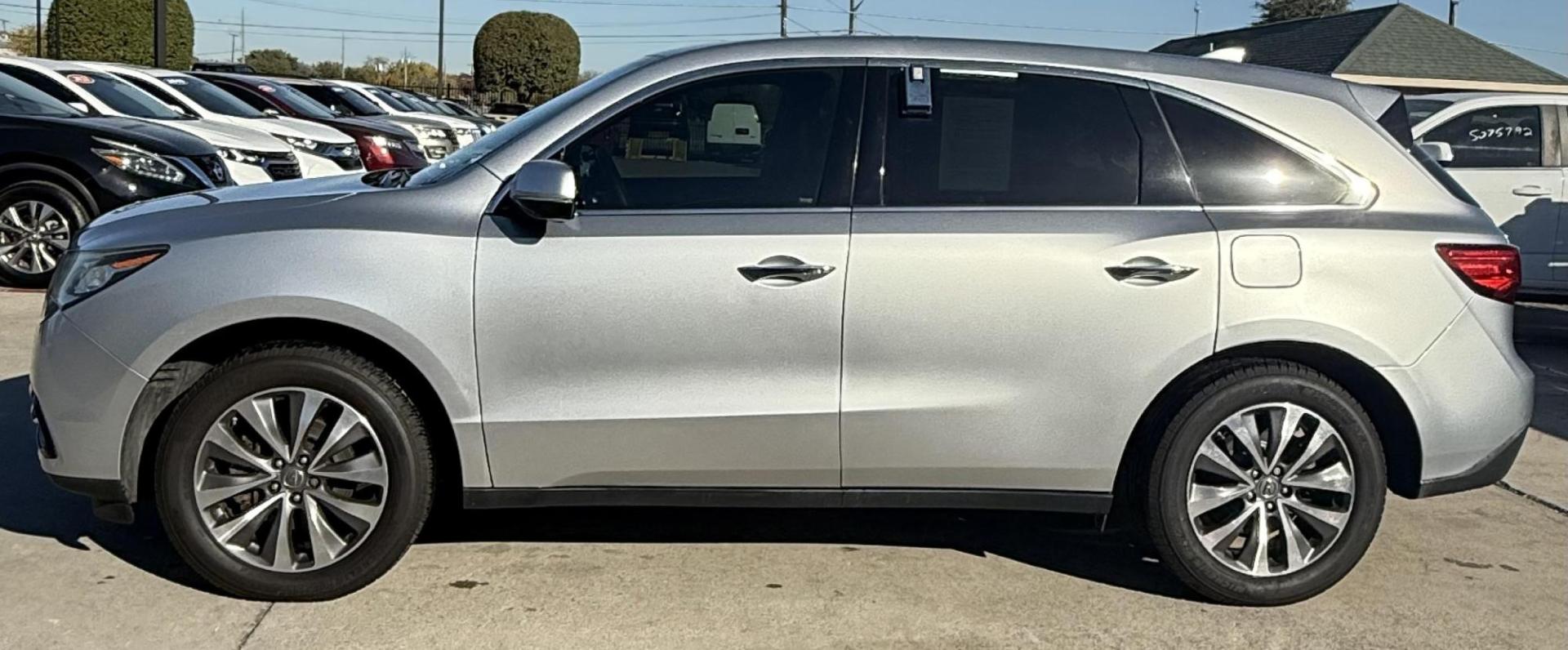 2015 Silver Acura Mdx (5FRYD3H48FB) with an 3.5L V-6 gasoline direct injection engine, located at 2401 E Main St., Grand Prairie, TX, 75050, (972) 262-4440, 32.748981, -96.969643 - Photo#4