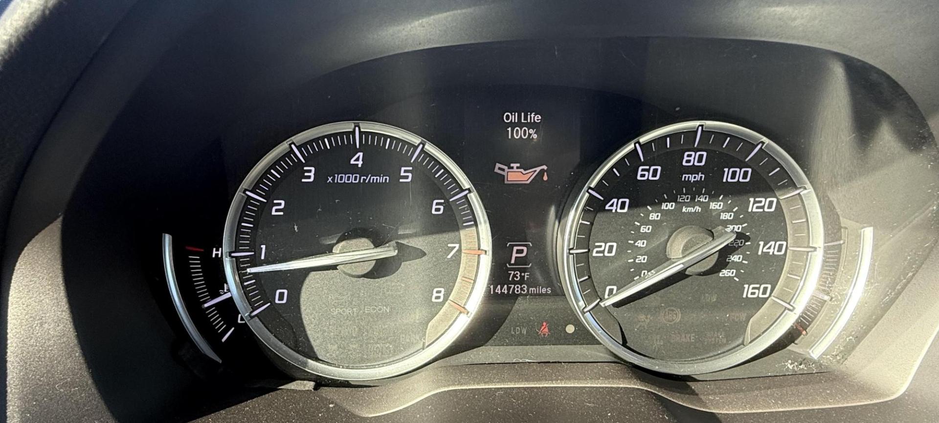 2015 Silver Acura Mdx (5FRYD3H48FB) with an 3.5L V-6 gasoline direct injection engine, located at 2401 E Main St., Grand Prairie, TX, 75050, (972) 262-4440, 32.748981, -96.969643 - Photo#16