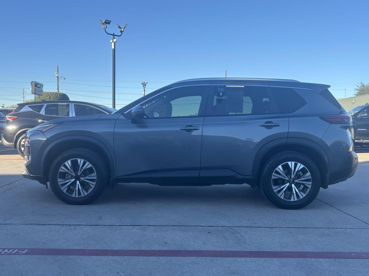 2022 Gray Nissan Rogue (5N1BT3BA0NC) with an VC-Turbo 1.5L I-3 gasoline direct injection engine, located at 2401 E Main St., Grand Prairie, TX, 75050, (972) 262-4440, 32.748981, -96.969643 - Photo#13
