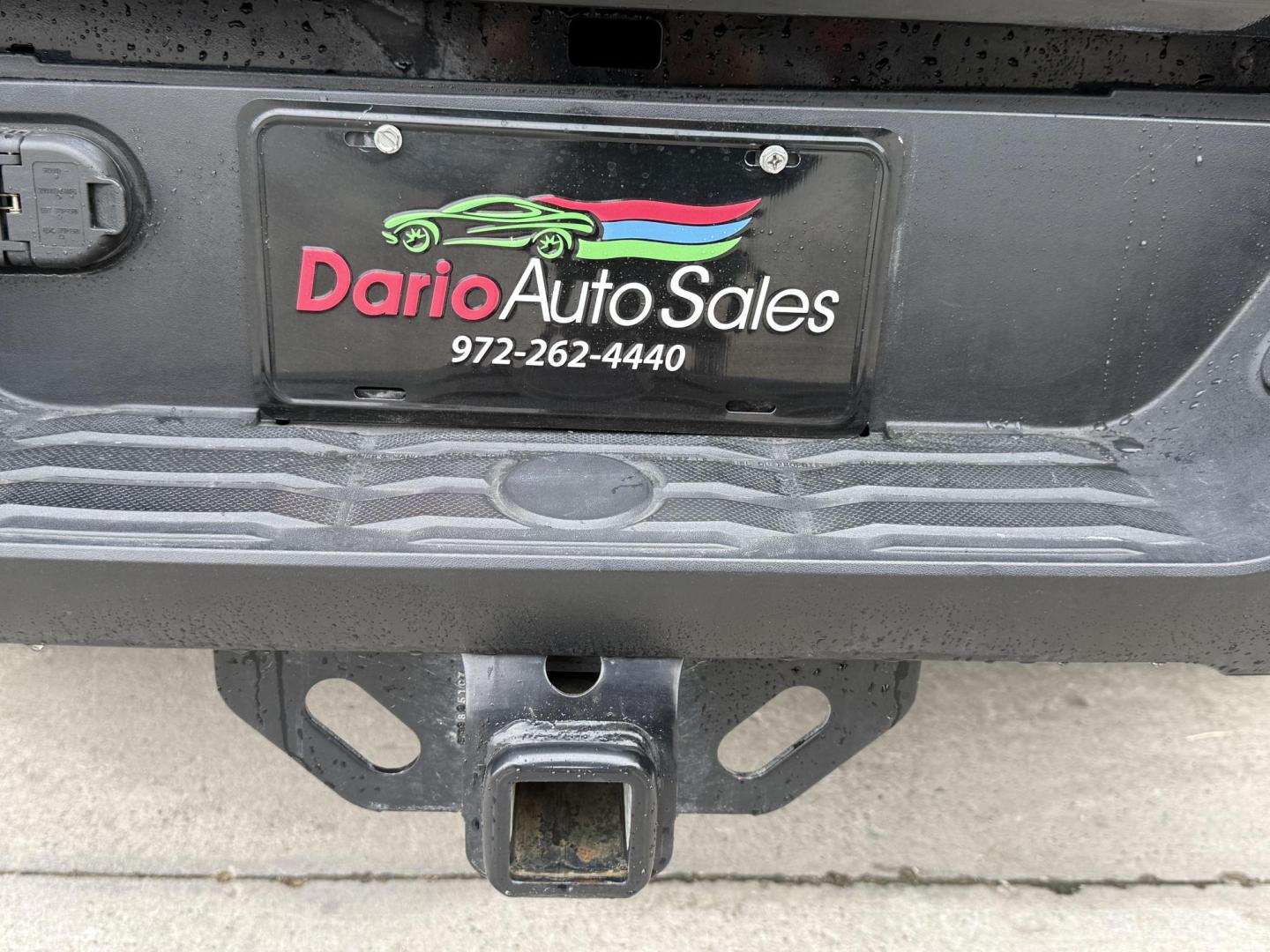 2018 Black Toyota Tundra (5TFDY5F13JX) with an I-FORCE 5.7L V-8 DOHC engine, located at 2401 E Main St., Grand Prairie, TX, 75050, (972) 262-4440, 32.748981, -96.969643 - Photo#8