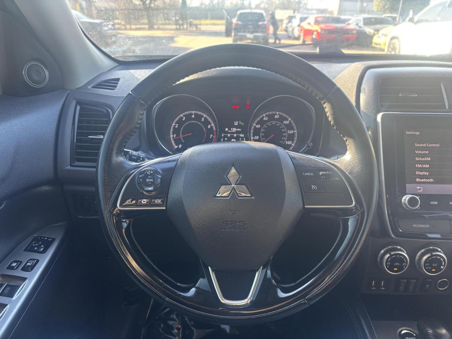 2021 Silver Mitsubishi Outlander Sport (JA4ARUAU3MU) with an 2.0L L4 DOHC 16V engine, located at 2401 E Main St., Grand Prairie, TX, 75050, (972) 262-4440, 32.748981, -96.969643 - Photo#7