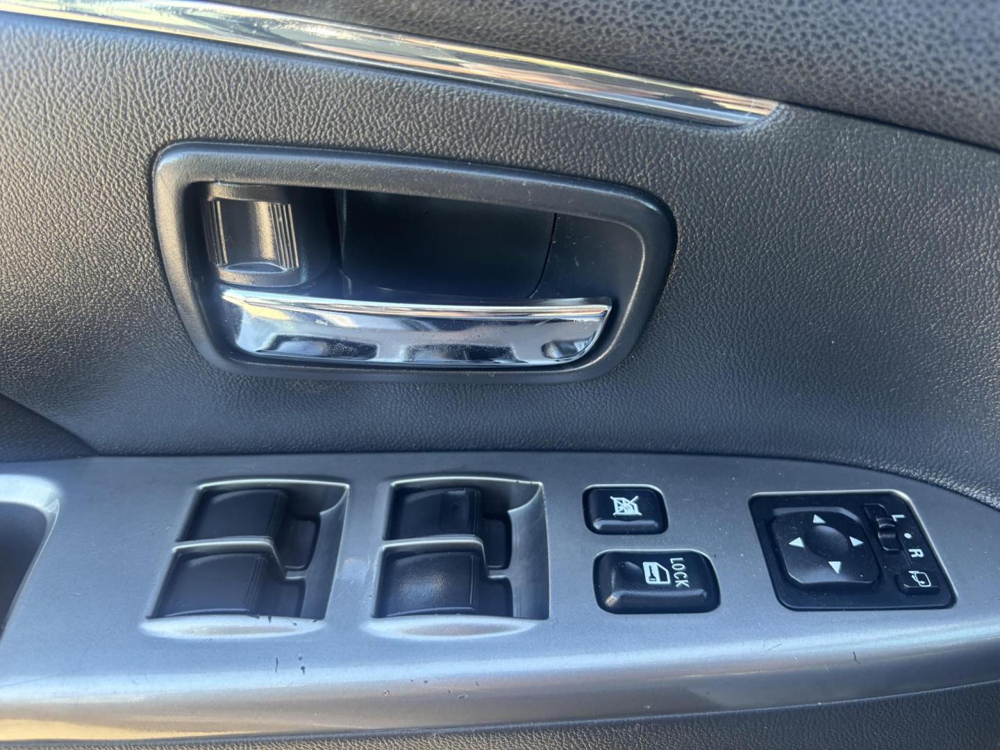 2021 Silver Mitsubishi Outlander Sport (JA4ARUAU3MU) with an 2.0L L4 DOHC 16V engine, located at 2401 E Main St., Grand Prairie, TX, 75050, (972) 262-4440, 32.748981, -96.969643 - Photo#20