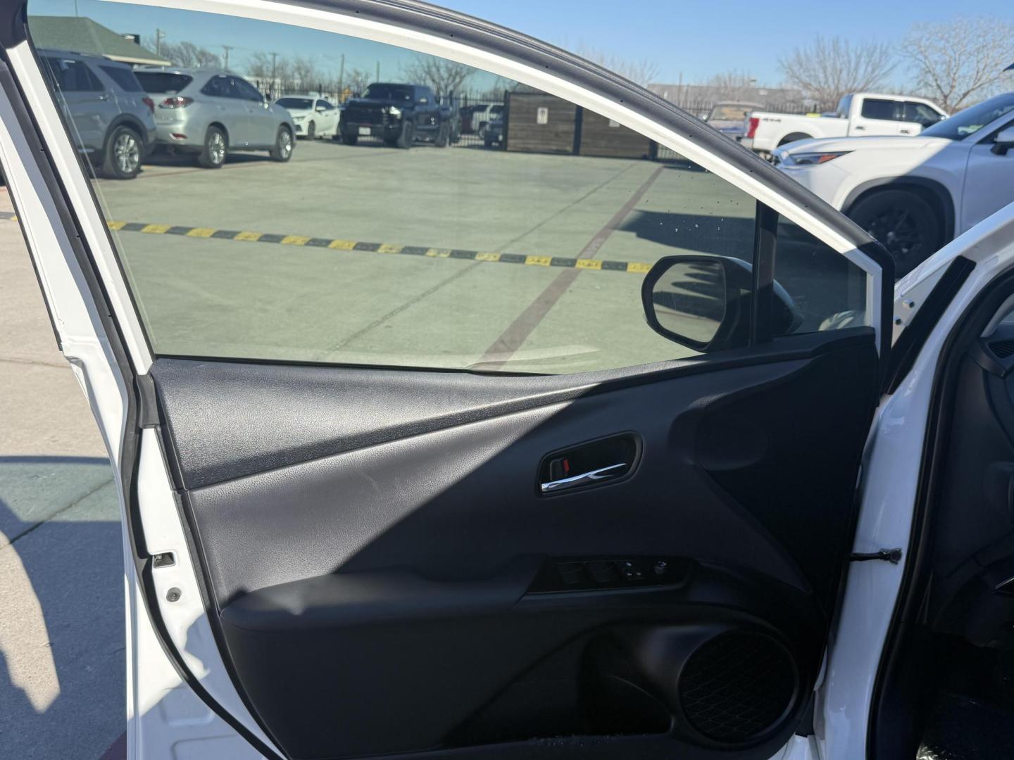 2021 Wind Chill Pearl /Black, cloth Harvest Beige, cloth Moonstone, cloth Toyota Prius 74087 (JTDKAMFU5M3) with an 1.8L L4 DOHC 16V HYBRID engine, Continuously Variable Transmission transmission, located at 2401 E Main St., Grand Prairie, TX, 75050, (972) 262-4440, 32.748981, -96.969643 - Photo#19