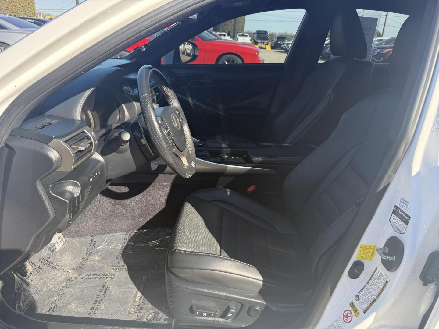 2014 White Lexus Is 250 (JTHBF1D2XE5) with an 2.5L V6 engine, located at 2401 E Main St., Grand Prairie, TX, 75050, (972) 262-4440, 32.748981, -96.969643 - Photo#4