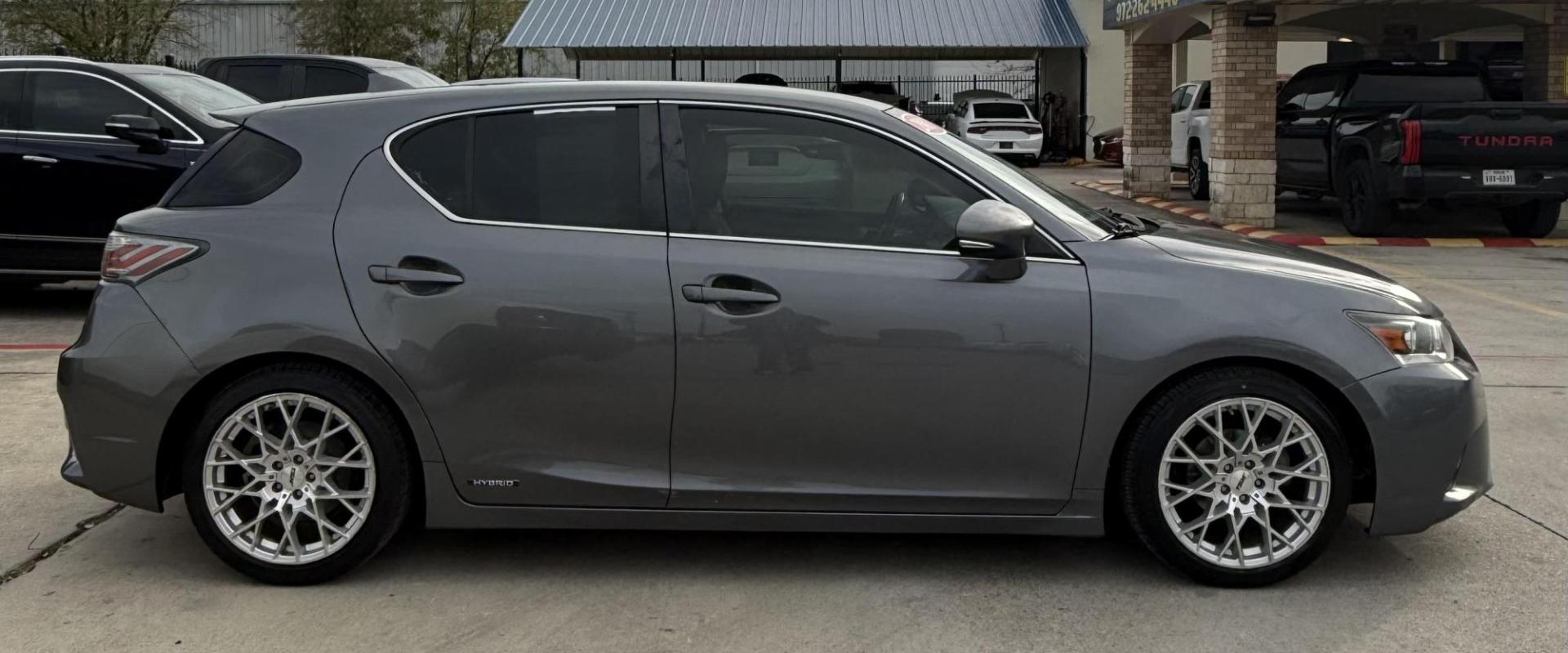 2017 Gray Lexus Ct 200H (JTHKD5BH4H2) with an 1.8L I4 F DOHC 16V engine, located at 2401 E Main St., Grand Prairie, TX, 75050, (972) 262-4440, 32.748981, -96.969643 - Photo#6