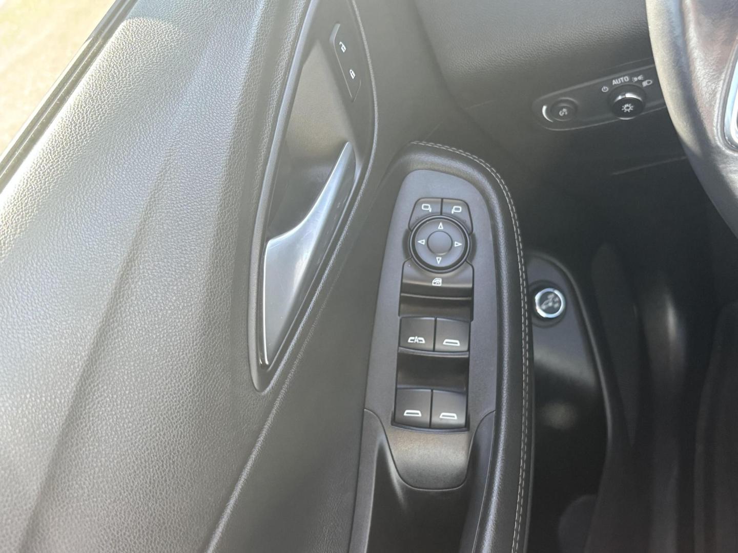 2021 Gray Buick Encore Gx (KL4MMDSL2MB) with an 1.3L I3 engine, located at 2401 E Main St., Grand Prairie, TX, 75050, (972) 262-4440, 32.748981, -96.969643 - Photo#3