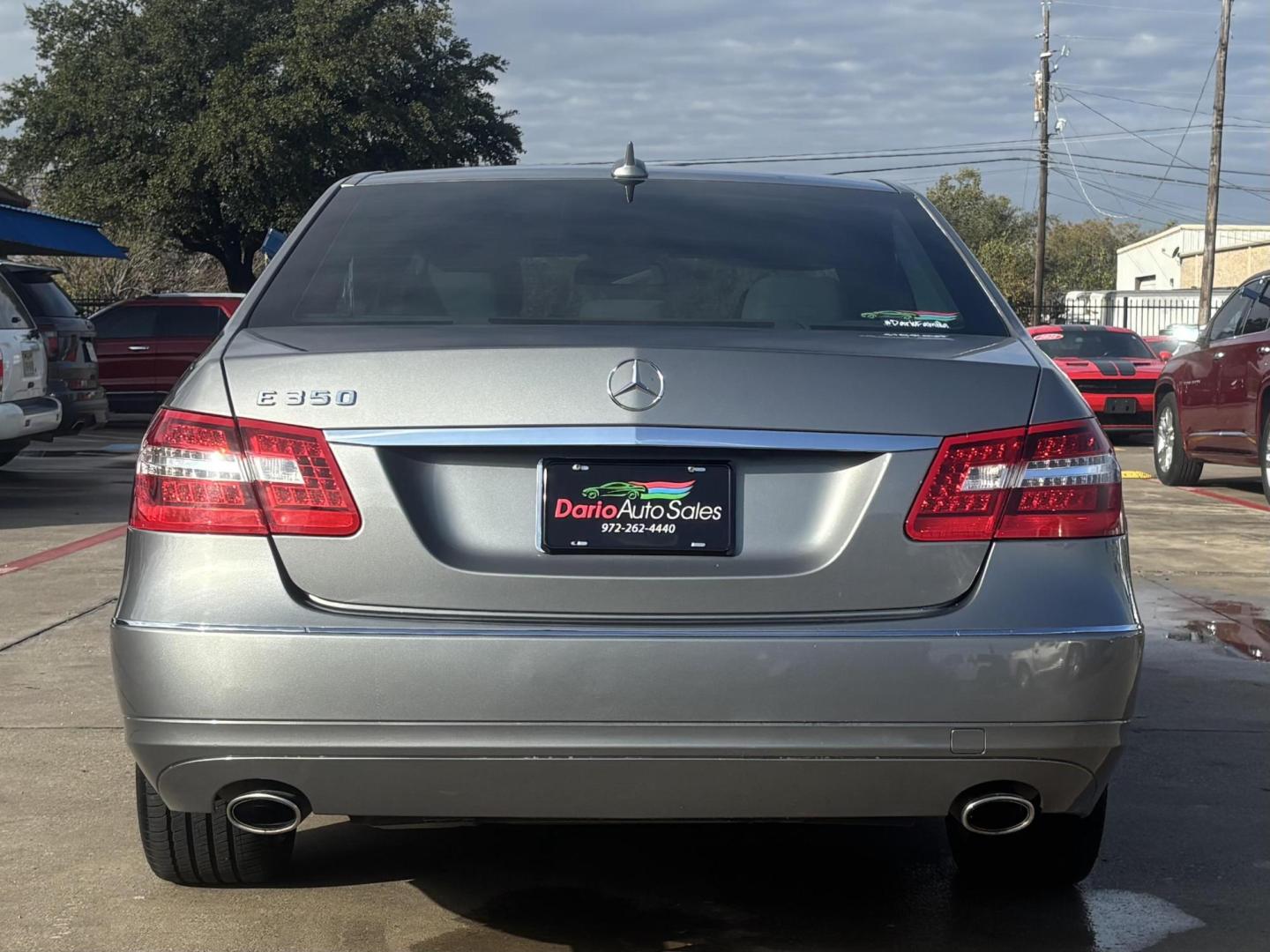 2013 Silver Mercedes-Benz E 350 (WDDHF5KB2DA) with an 3.5L V6 F DOHC 24V engine, located at 2401 E Main St., Grand Prairie, TX, 75050, (972) 262-4440, 32.748981, -96.969643 - Photo#10
