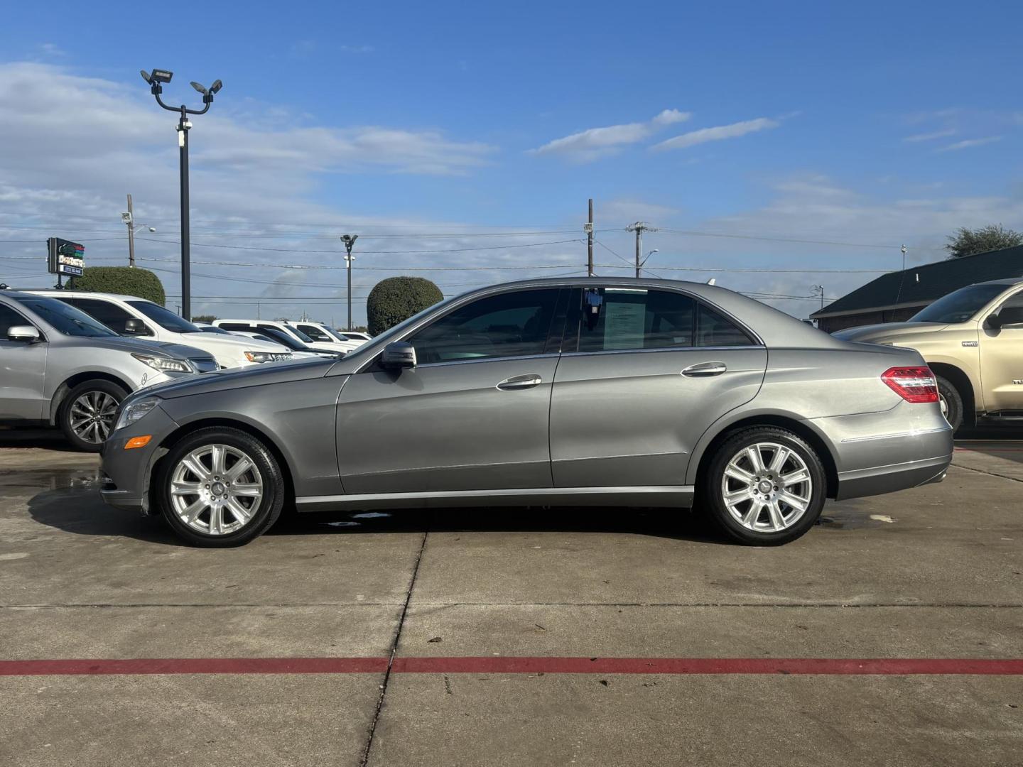 2013 Silver Mercedes-Benz E 350 (WDDHF5KB2DA) with an 3.5L V6 F DOHC 24V engine, located at 2401 E Main St., Grand Prairie, TX, 75050, (972) 262-4440, 32.748981, -96.969643 - Photo#15
