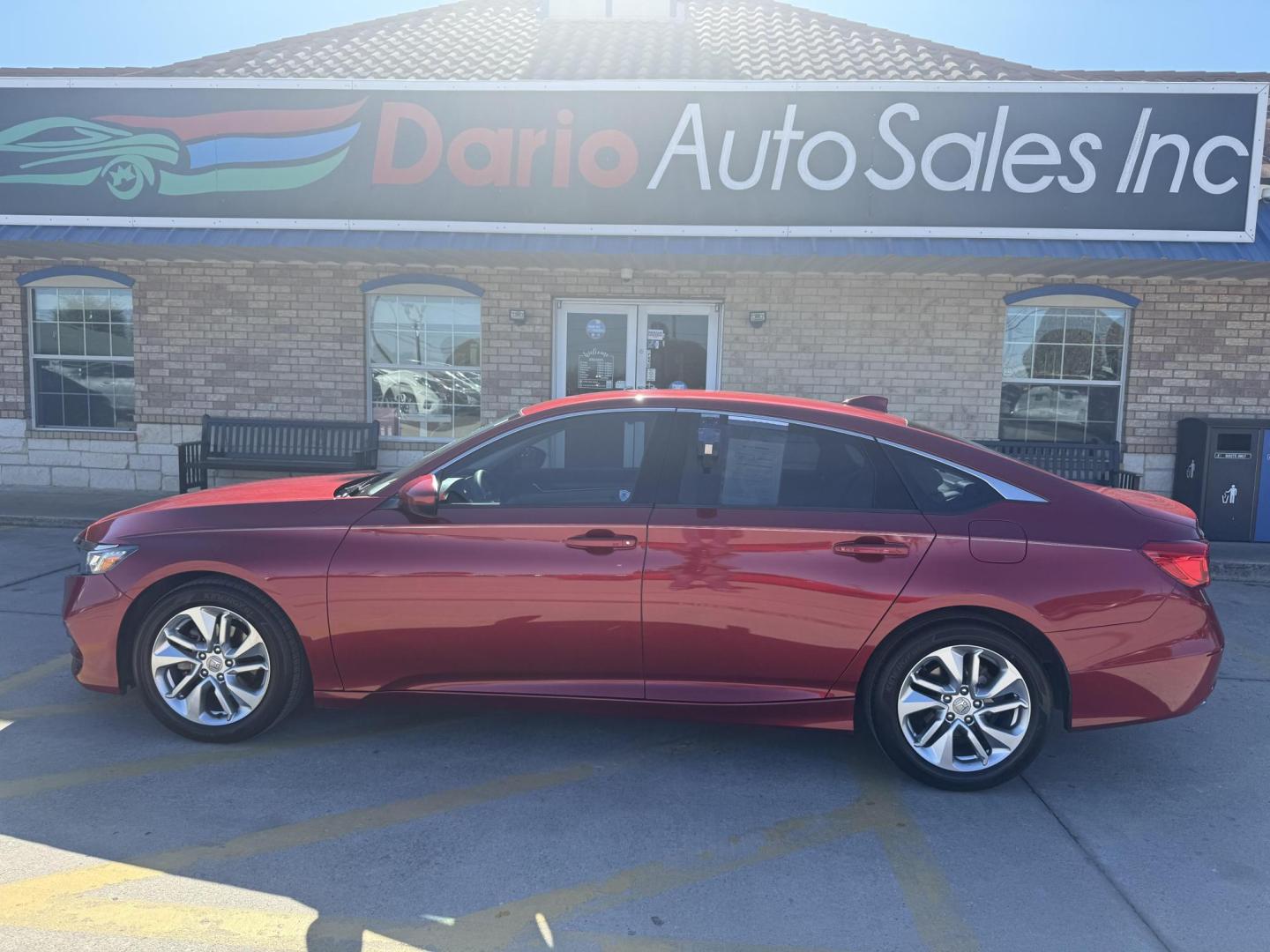 2018 Radiant Red Metallic /Black, cloth Gray, cloth Ivory, cloth Honda Accord 60219 (1HGCV1F18JA) with an 1.5L L4 DOHC 16V TURBO engine, Continuously Variable Transmission transmission, located at 2401 E Main St., Grand Prairie, TX, 75050, (972) 262-4440, 32.748981, -96.969643 - Photo#12