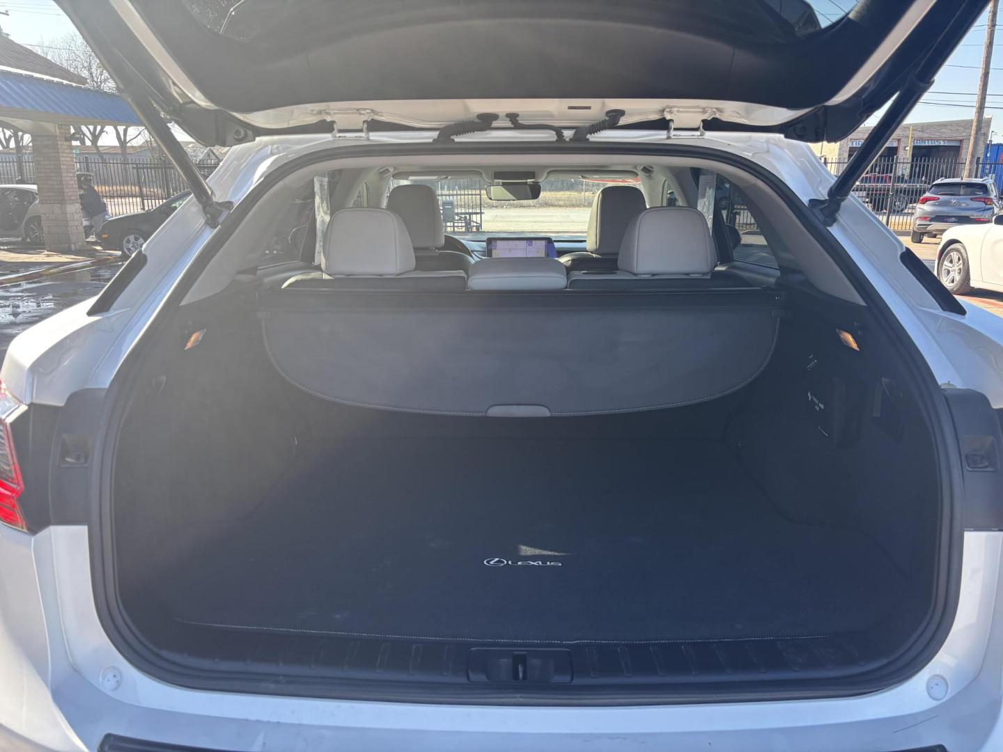 2016 Eminent White Pearl /No data Lexus RX 350 54056 (2T2ZZMCA8GC) with an 3.5L V6 DOHC 24V engine, 8-Speed Automatic transmission, located at 2401 E Main St., Grand Prairie, TX, 75050, (972) 262-4440, 32.748981, -96.969643 - Photo#4