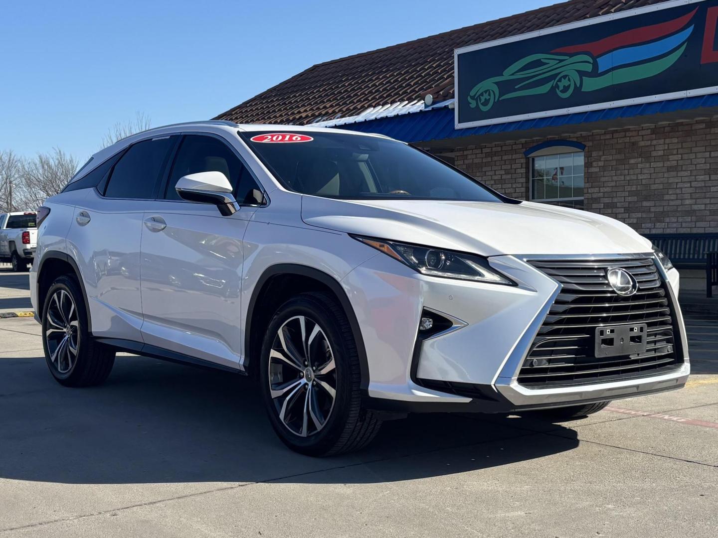 2016 Eminent White Pearl /No data Lexus RX 350 54056 (2T2ZZMCA8GC) with an 3.5L V6 DOHC 24V engine, 8-Speed Automatic transmission, located at 2401 E Main St., Grand Prairie, TX, 75050, (972) 262-4440, 32.748981, -96.969643 - Photo#5
