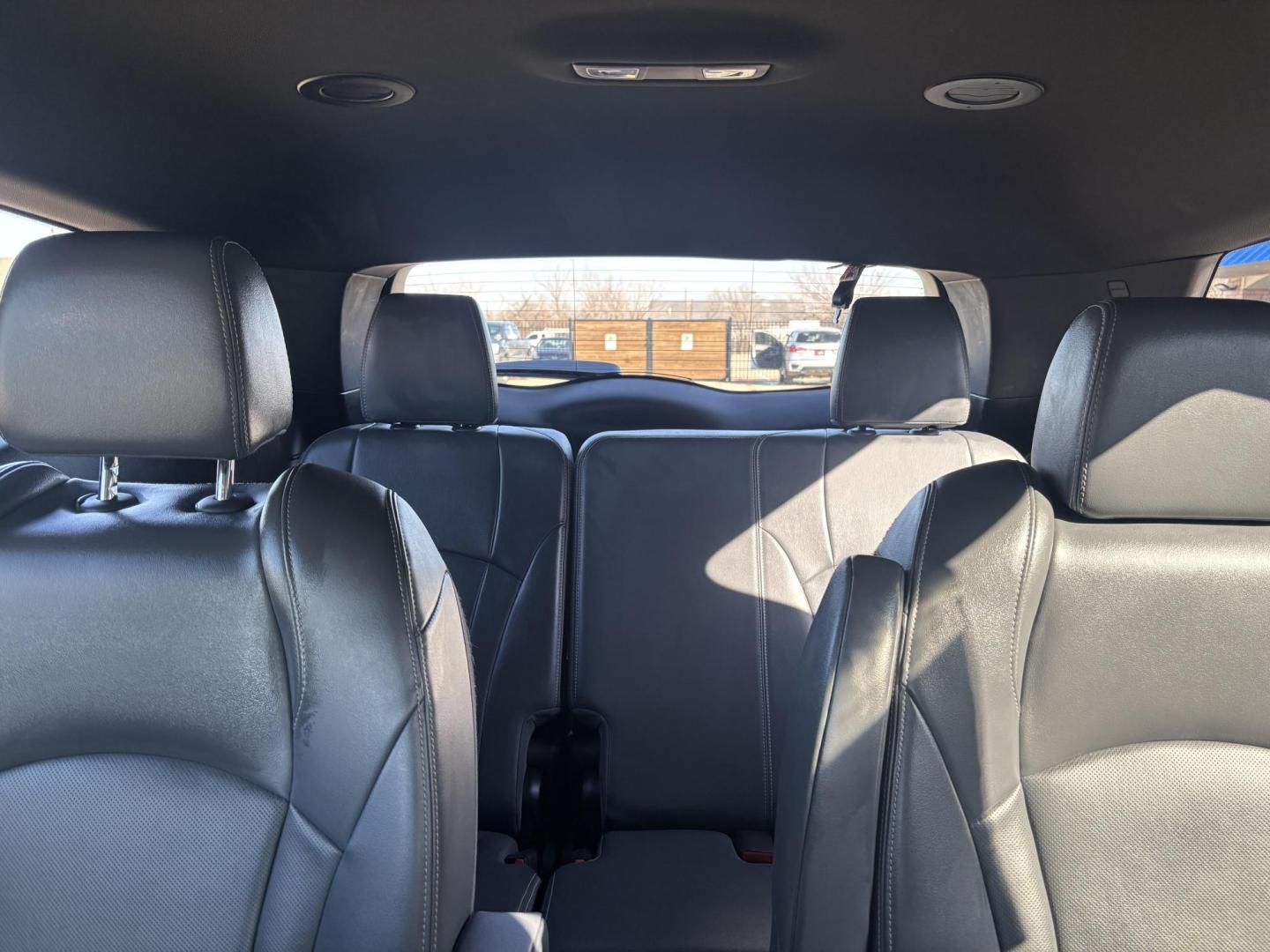 2022 Summit White /Dark Galvanized Seats w/Ebony Interior Accents Wh Buick Enclave 76449 (5GAERBKW3NJ) with an 3.6L V6 DOHC 24V engine, 9-Speed Automatic transmission, located at 2401 E Main St., Grand Prairie, TX, 75050, (972) 262-4440, 32.748981, -96.969643 - Photo#14