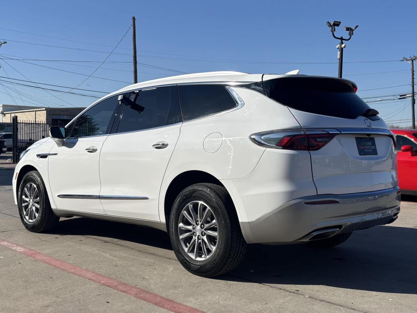 2022 Summit White /Dark Galvanized Seats w/Ebony Interior Accents Wh Buick Enclave 76449 (5GAERBKW3NJ) with an 3.6L V6 DOHC 24V engine, 9-Speed Automatic transmission, located at 2401 E Main St., Grand Prairie, TX, 75050, (972) 262-4440, 32.748981, -96.969643 - Photo#18
