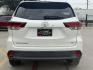 2019 Blizzard Pearl /Black w/Red Stitching, leather Toyota Highlander 67134 (5TDKZRFH5KS) with an 3.5L V6 DOHC 24V engine, 6-Speed Automatic transmission, located at 2401 E Main St., Grand Prairie, TX, 75050, (972) 262-4440, 32.748981, -96.969643 - Photo#9