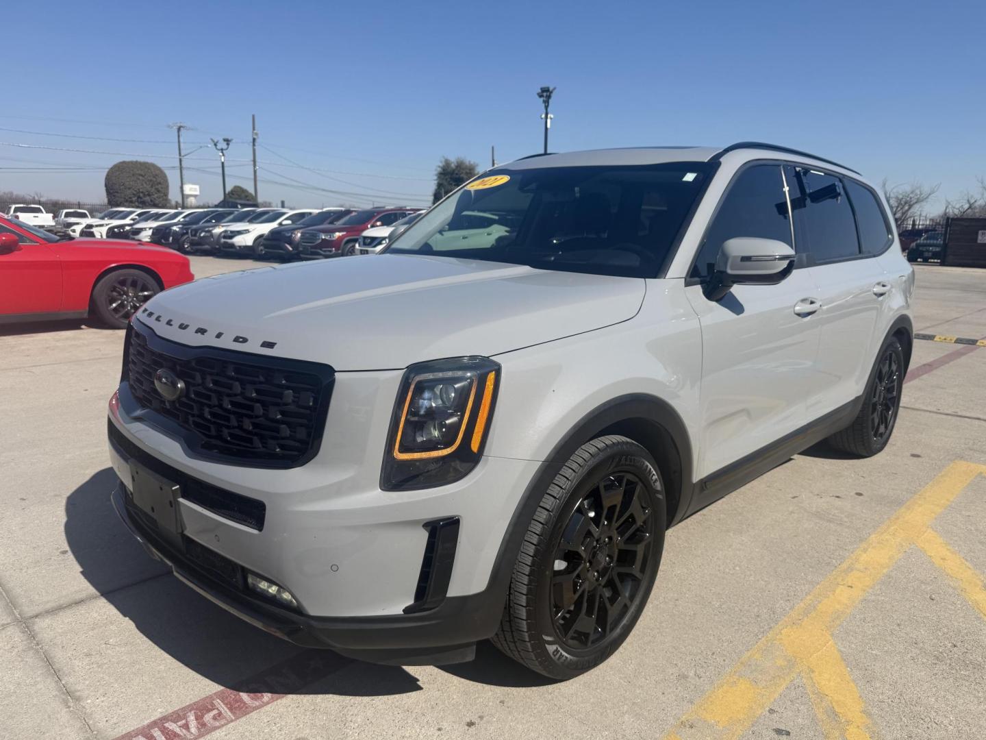 2021 No data /No data Kia Telluride 73915 (5XYP5DHC6MG) with an 3.8L V6 DOHC 24V engine, 8-Speed Automatic transmission, located at 2401 E Main St., Grand Prairie, TX, 75050, (972) 262-4440, 32.748981, -96.969643 - Photo#0