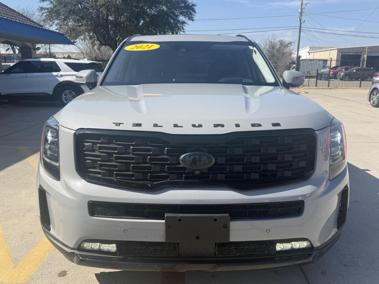 2021 No data /No data Kia Telluride 73915 (5XYP5DHC6MG) with an 3.8L V6 DOHC 24V engine, 8-Speed Automatic transmission, located at 2401 E Main St., Grand Prairie, TX, 75050, (972) 262-4440, 32.748981, -96.969643 - Photo#37