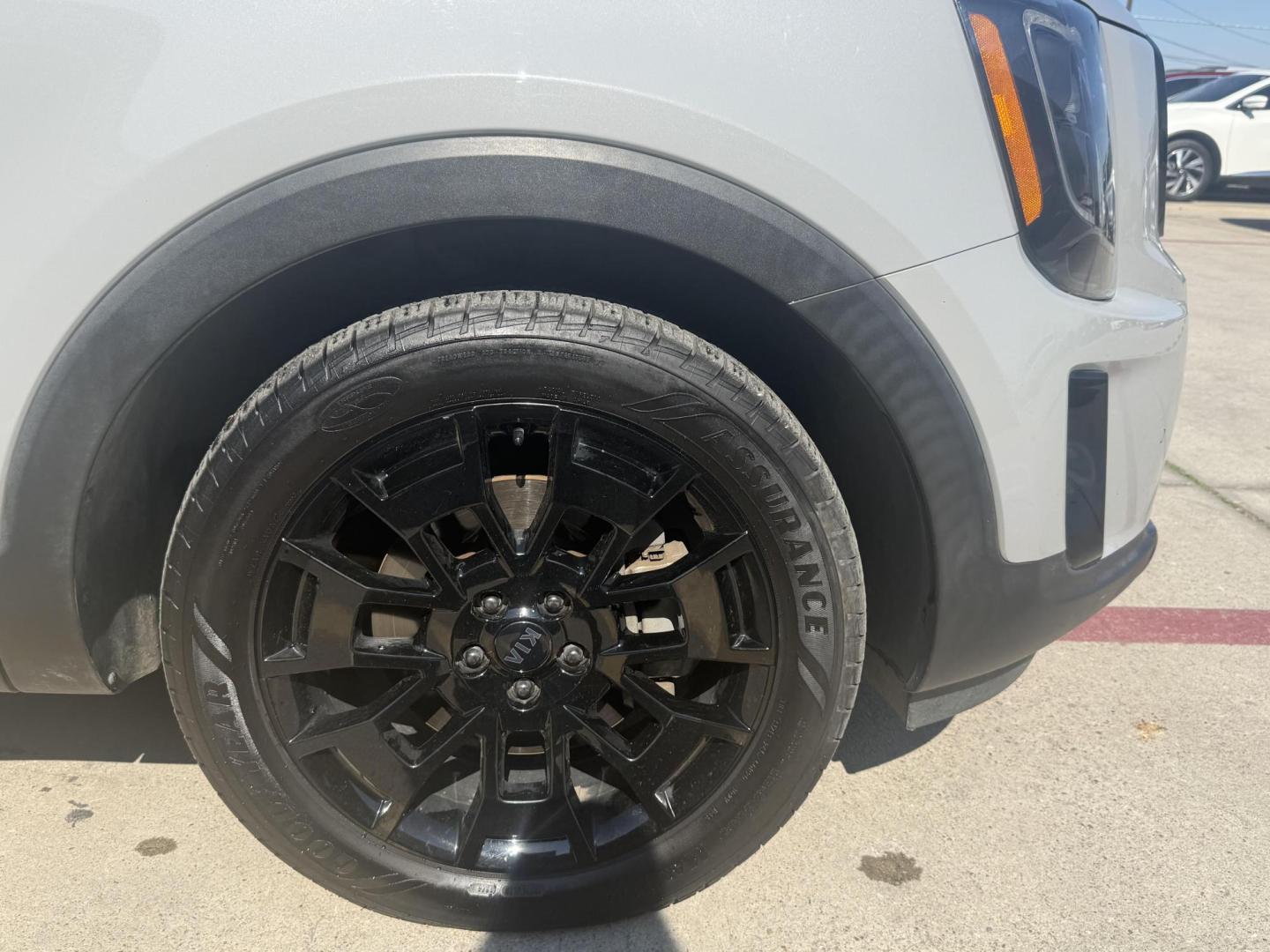 2021 No data /No data Kia Telluride 73915 (5XYP5DHC6MG) with an 3.8L V6 DOHC 24V engine, 8-Speed Automatic transmission, located at 2401 E Main St., Grand Prairie, TX, 75050, (972) 262-4440, 32.748981, -96.969643 - Photo#41