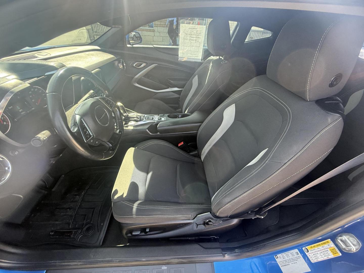 2016 Hyper Blue Metallic /Jet Black, cloth Medium Ash Gray, cloth Chevrolet Camaro 53901 (1G1FB1RX8G0) with an 2.0L L4 DOHC 16V TURBO engine, 6-Speed Automatic transmission, located at 2401 E Main St., Grand Prairie, TX, 75050, (972) 262-4440, 32.748981, -96.969643 - Photo#11