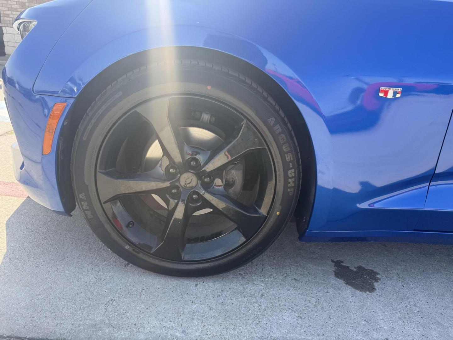 2016 Hyper Blue Metallic /Jet Black, cloth Medium Ash Gray, cloth Chevrolet Camaro 53901 (1G1FB1RX8G0) with an 2.0L L4 DOHC 16V TURBO engine, 6-Speed Automatic transmission, located at 2401 E Main St., Grand Prairie, TX, 75050, (972) 262-4440, 32.748981, -96.969643 - Photo#13