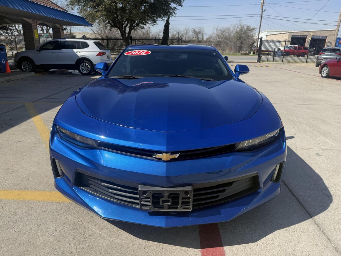 2016 Hyper Blue Metallic /Jet Black, cloth Medium Ash Gray, cloth Chevrolet Camaro 53901 (1G1FB1RX8G0) with an 2.0L L4 DOHC 16V TURBO engine, 6-Speed Automatic transmission, located at 2401 E Main St., Grand Prairie, TX, 75050, (972) 262-4440, 32.748981, -96.969643 - Photo#27