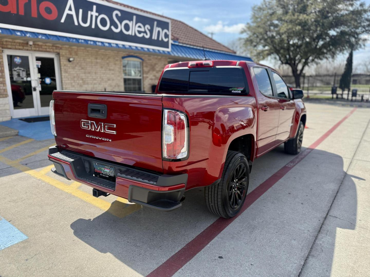 2021 Red Gmc Canyon (1GTG5CEN8M1) , located at 2401 E Main St., Grand Prairie, TX, 75050, (972) 262-4440, 32.748981, -96.969643 - Photo#9